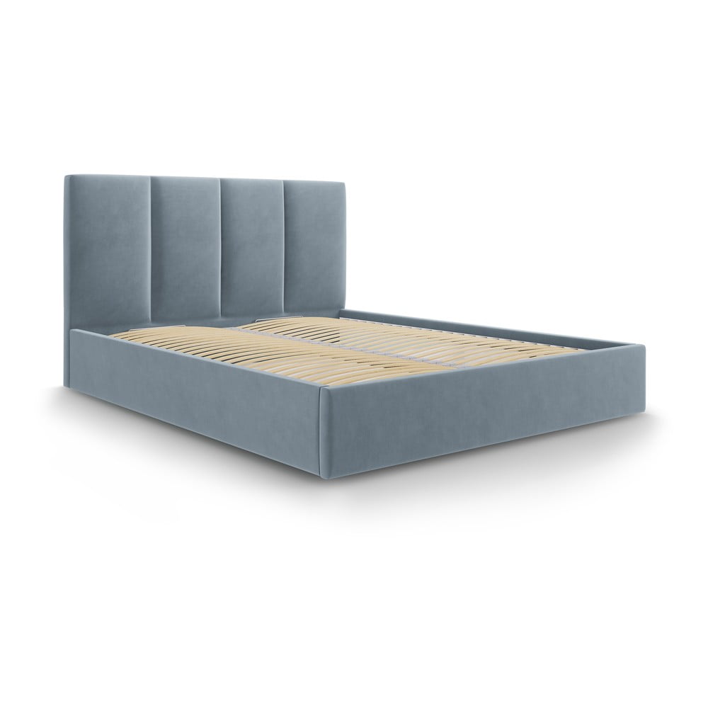 Světle modrá čalouněná dvoulůžková postel s úložným prostorem s roštem 180x200 cm Juniper – Mazzini Beds Mazzini Beds
